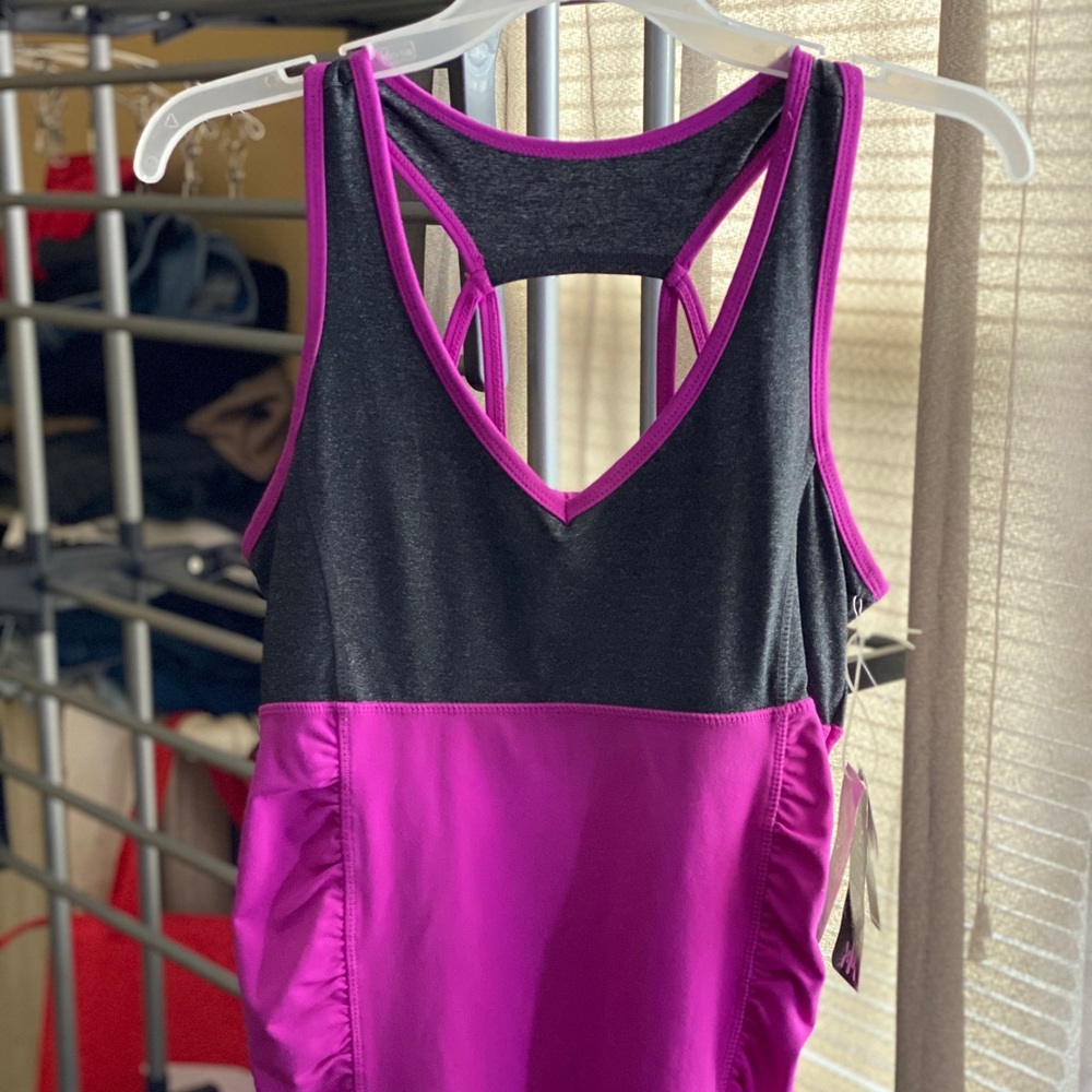 Kyodan fitness top